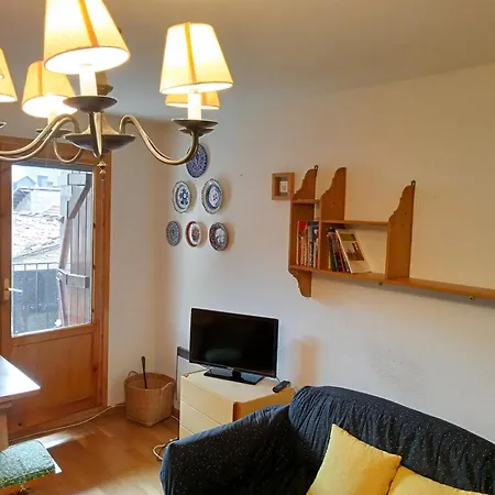 Apartamentos Valle De Tena - Biescas 3000