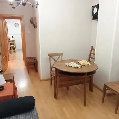 Valle De Tena - Apartamento