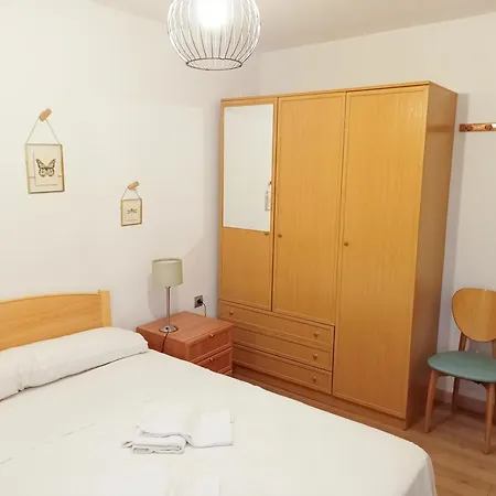 Valle De Tena - Apartamento