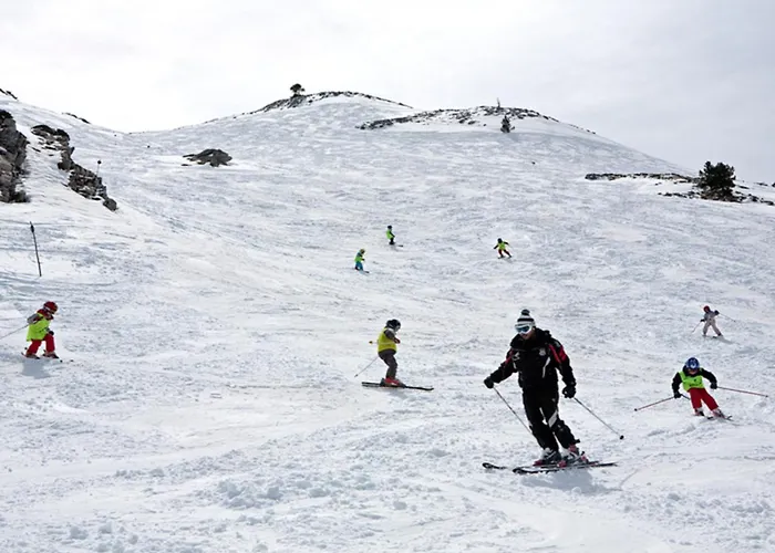 Valle De Tena - 3000 Biescas (Aragon)
