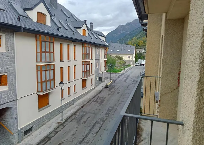 Valle De Tena - 3000