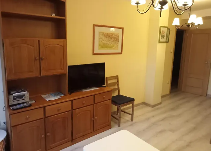 Valle De Tena - 3000 Biescas (Aragon)